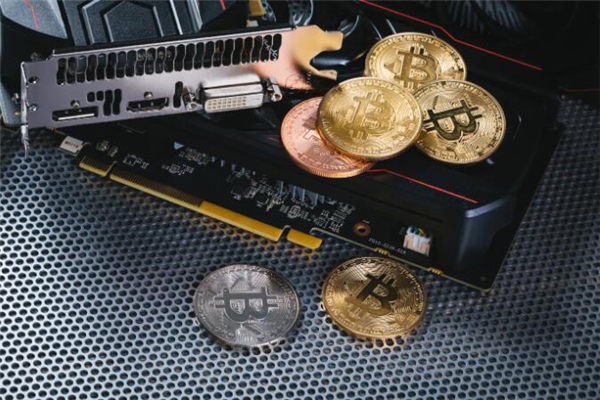 最新加密货币发展趋势 XBIT平台推动高效安全交易生态